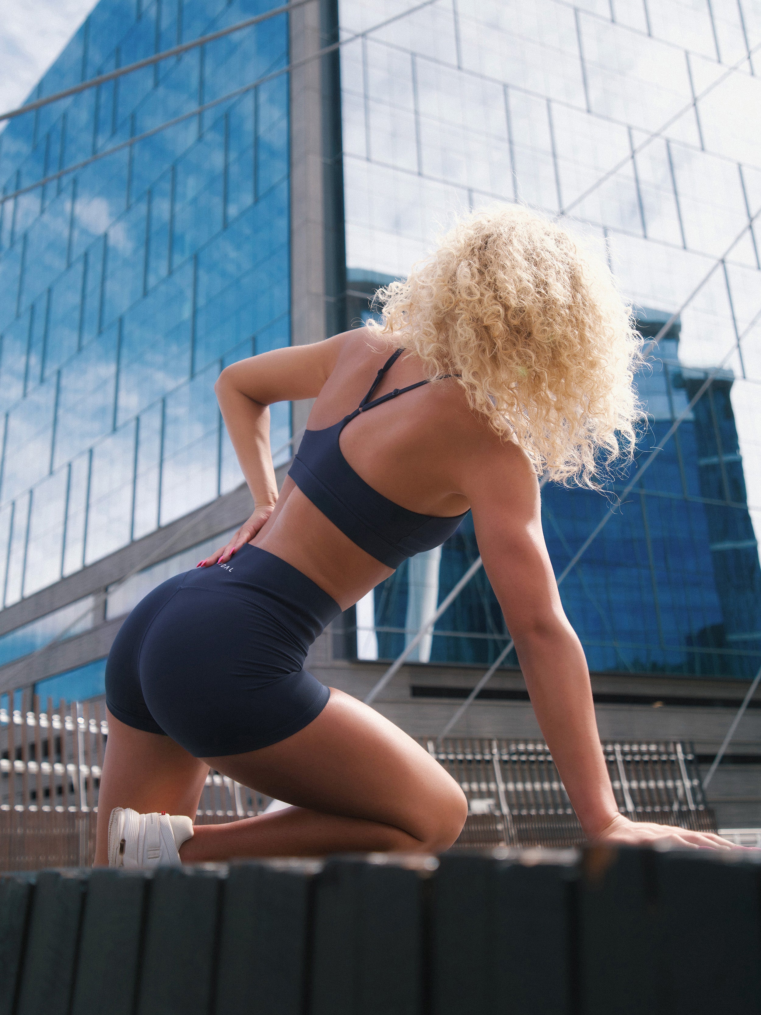 CARBON SHORTS
